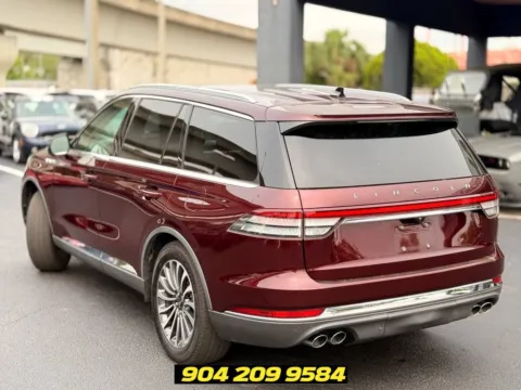 More photos of 2021 Lincoln Aviator Reserve at AUTOLAND, FL
