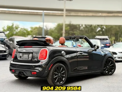 More photos of 2017 MINI Cooper S at AUTOLAND, FL