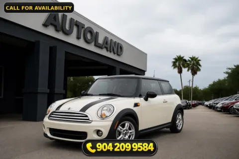 White 2013 MINI Cooper for sale in Jacksonville, FL
