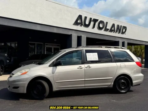 More photos of 2009 Toyota Sienna CE at AUTOLAND, FL