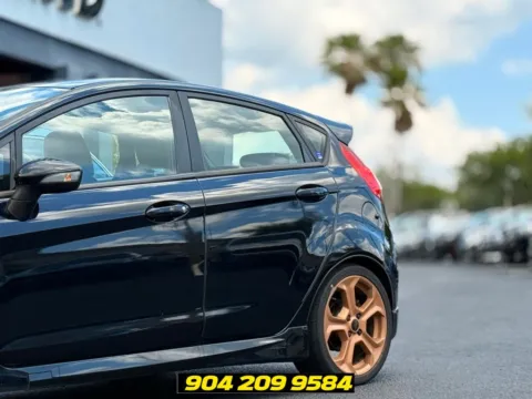Photos of 2016 Ford Fiesta ST for sale in Jacksonville, FL at AUTOLAND