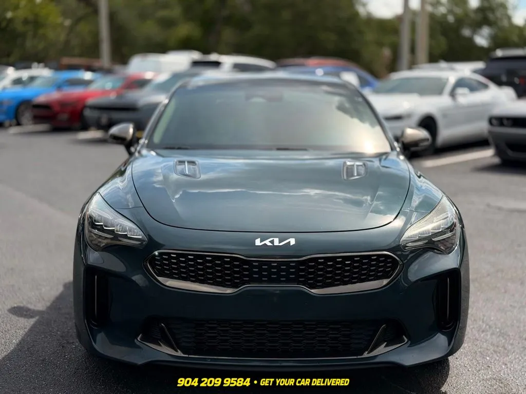 2022 Kia Stinger 10