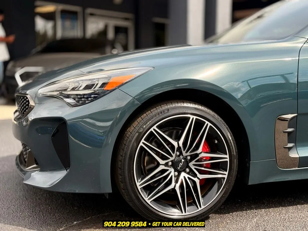 2022 Kia Stinger 15