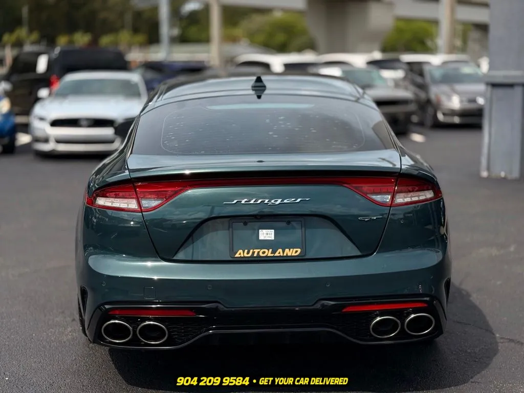 2022 Kia Stinger 9