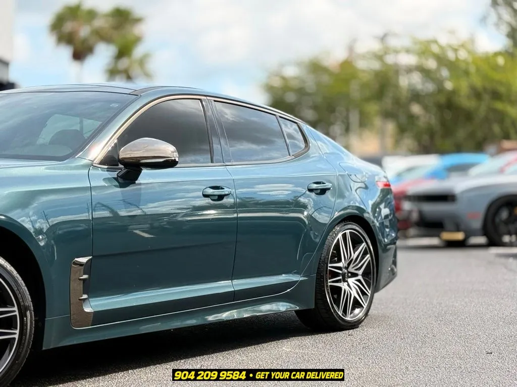 2022 Kia Stinger 6