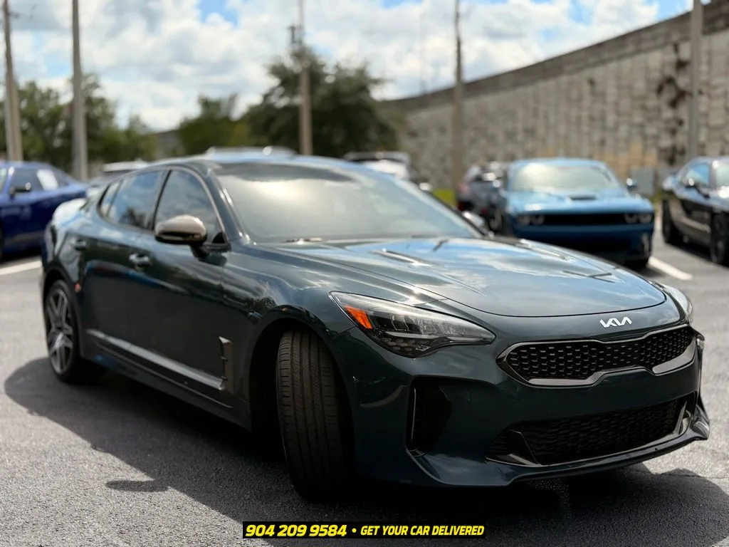 2022 Kia Stinger 11