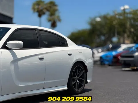 More photos of 2016 Dodge Charger R/T Scat Pack at AUTOLAND, FL