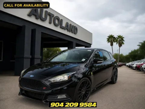 Black 2018 Ford Focus ST for sale in Jacksonville, FL