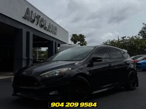 Black 2018 Ford Focus ST for sale in Jacksonville, FL