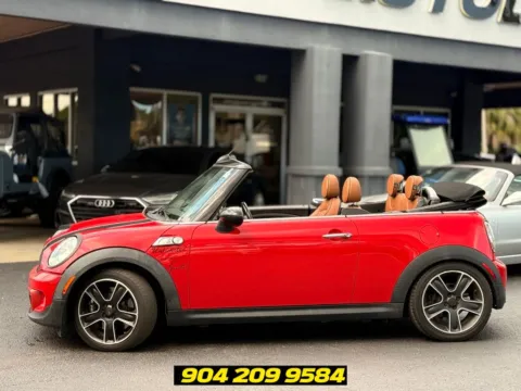 More photos of 2013 MINI Cooper S at AUTOLAND, FL