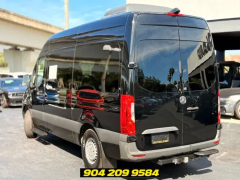 More photos of 2019 Mercedes-Benz Sprinter 2500 Passenger 144 WB at AUTOLAND, FL
