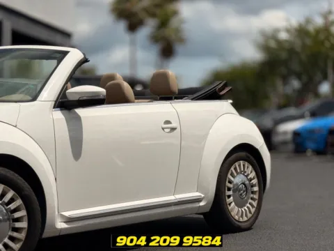 More photos of 2014 Volkswagen Beetle 2.5L at AUTOLAND, FL
