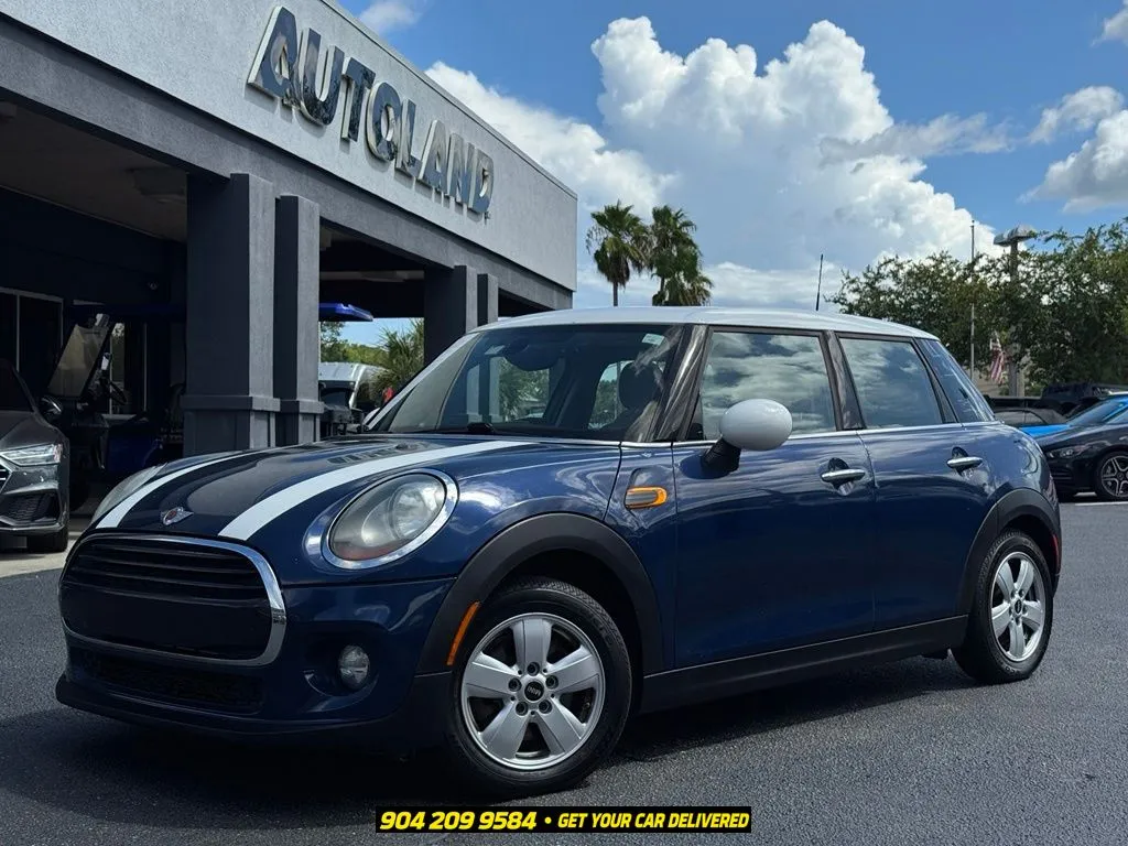 2015 MINI Cooper Hardtop 4 Door