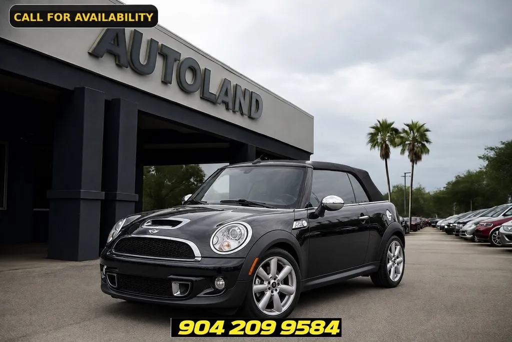 2011 MINI Cooper S's photo