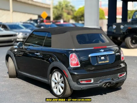 More photos of 2011 MINI Cooper S at AUTOLAND, FL