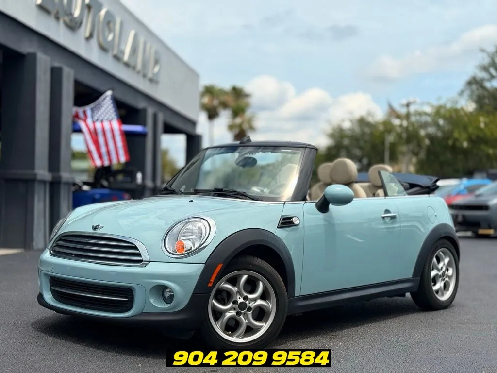 2013 MINI Cooper -'s photo