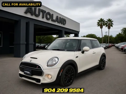 White 2018 MINI Cooper for sale in Jacksonville, FL
