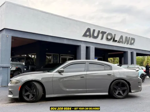 More photos of 2019 Dodge Charger R/T Scat Pack at AUTOLAND, FL