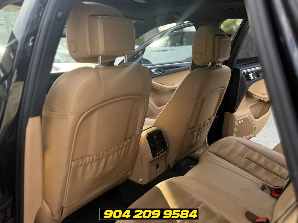 2018 Porsche Macan Base - Photo 28