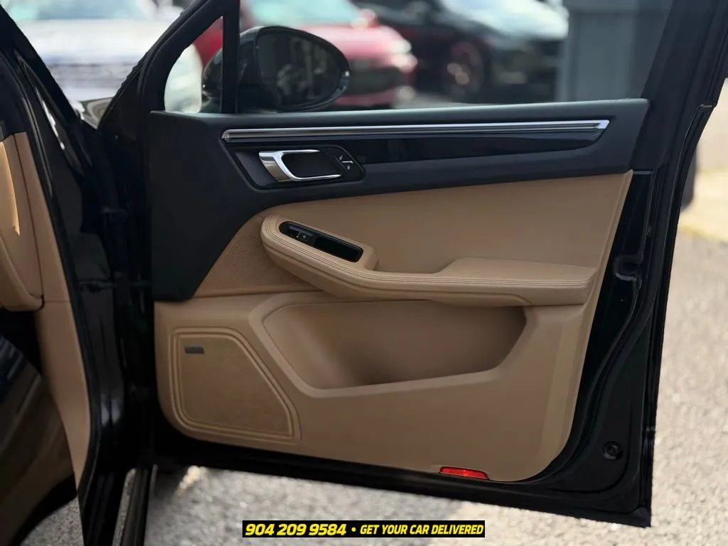 2018 Porsche Macan Base - Photo 12