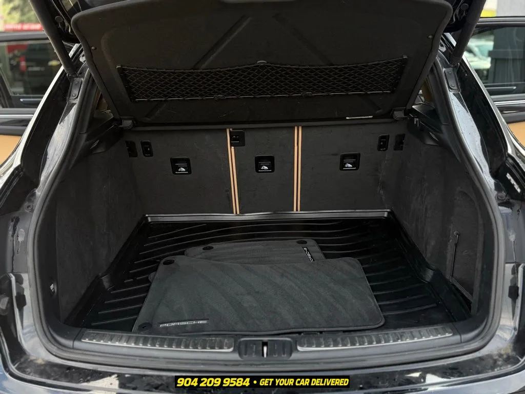 2018 Porsche Macan Base - Photo 26