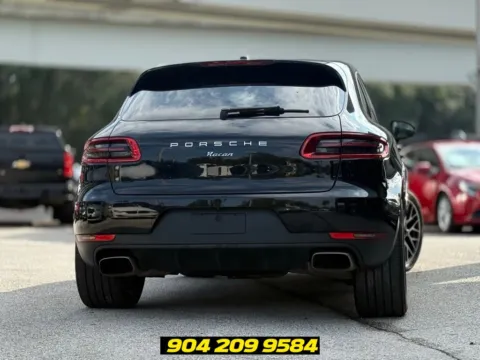 More photos of 2018 Porsche Macan at AUTOLAND, FL