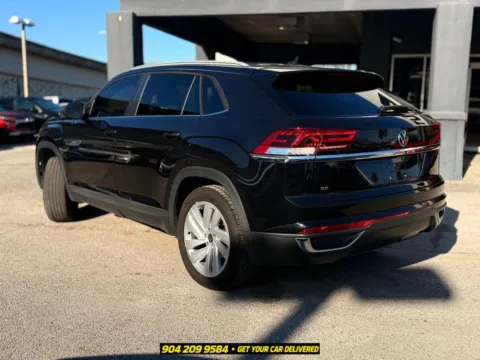 More photos of 2021 Volkswagen Atlas Cross Sport 2.0T SE w/Technology at AUTOLAND, FL