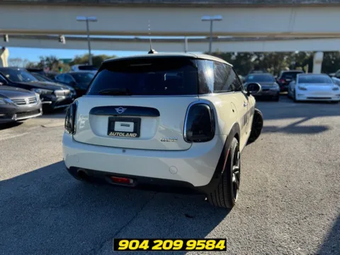 More photos of 2019 MINI Cooper at AUTOLAND, FL