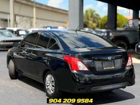 More photos of 2019 Nissan Versa 1.6 S at AUTOLAND, FL