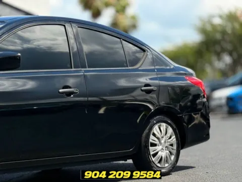 Photos of 2019 Nissan Versa 1.6 S for sale in Jacksonville, FL at AUTOLAND