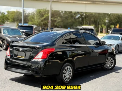 More photos of 2019 Nissan Versa 1.6 S at AUTOLAND, FL