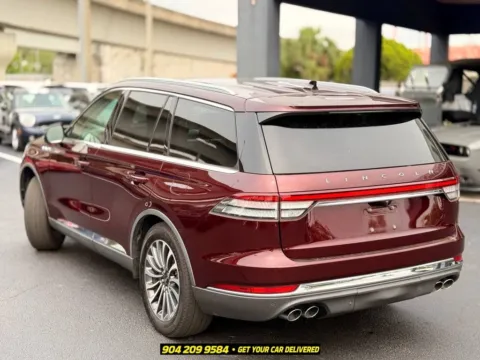 More photos of 2021 Lincoln Aviator Reserve at AUTOLAND, FL