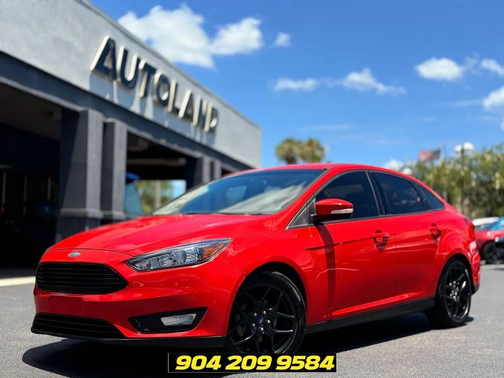 Red 2016 Ford Focus SE for sale in Jacksonville, FL
