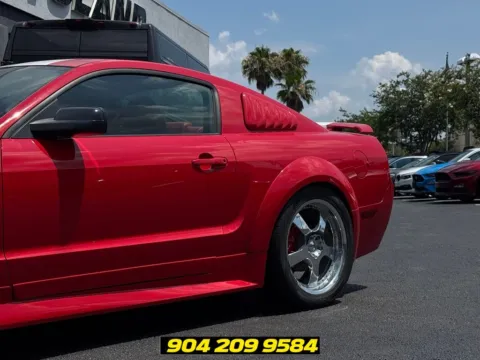 More photos of 2007 Ford Mustang GT Deluxe at AUTOLAND, FL