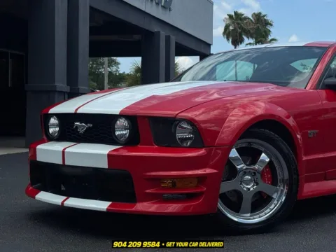 Photos of 2007 Ford Mustang GT Deluxe for sale in Jacksonville, FL at AUTOLAND