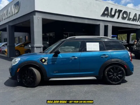 More photos of 2019 MINI Cooper S E Countryman at AUTOLAND, FL