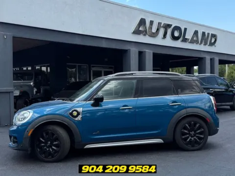 More photos of 2019 MINI Cooper S E Countryman at AUTOLAND, FL
