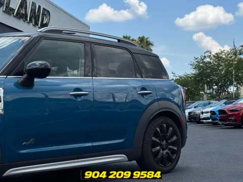 More photos of 2019 MINI Cooper S E Countryman at AUTOLAND, FL