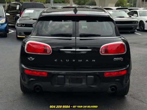 More photos of 2017 MINI Cooper S Clubman at AUTOLAND, FL