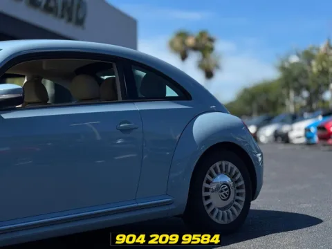 More photos of 2014 Volkswagen Beetle 1.8T at AUTOLAND, FL