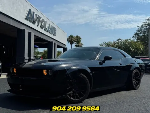 Black 2016 Dodge Challenger R/T Scat Pack for sale in Jacksonville, FL