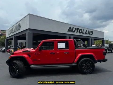 More photos of 2022 Jeep Gladiator Overland at AUTOLAND, FL
