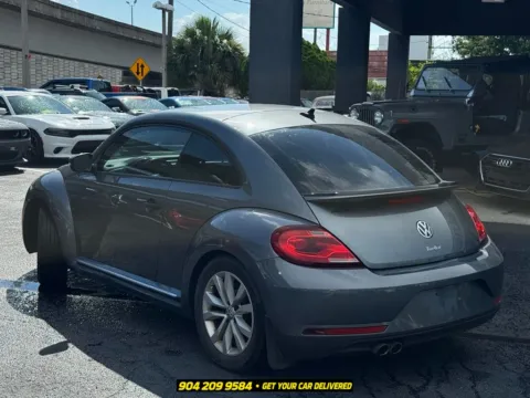 More photos of 2017 Volkswagen Beetle 1.8T Classic at AUTOLAND, FL
