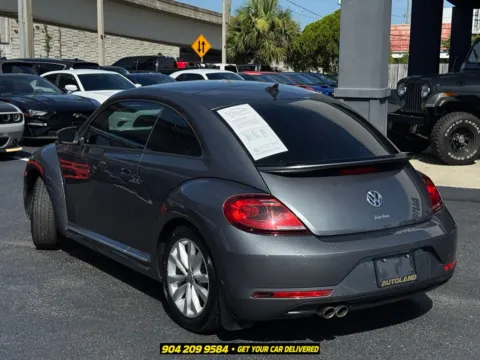 More photos of 2017 Volkswagen Beetle 1.8T Classic at AUTOLAND, FL