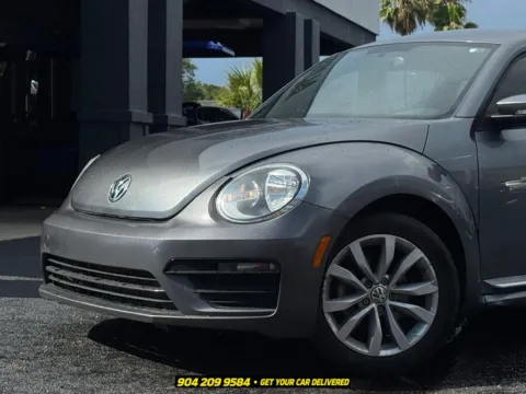 Photos of 2017 Volkswagen Beetle 1.8T Classic for sale in Jacksonville, FL at AUTOLAND