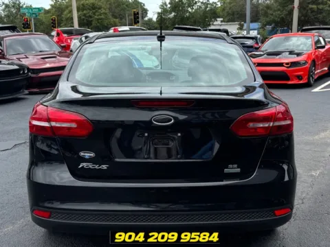 More photos of 2018 Ford Focus SE at AUTOLAND, FL