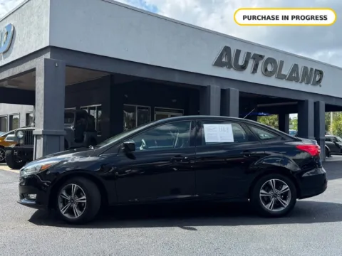 More photos of 2018 Ford Focus SE at AUTOLAND, FL