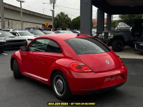 More photos of 2012 Volkswagen Beetle 2.5L at AUTOLAND, FL