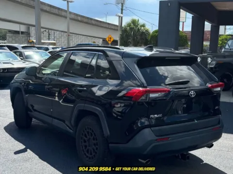 More photos of 2019 Toyota RAV4 XLE at AUTOLAND, FL