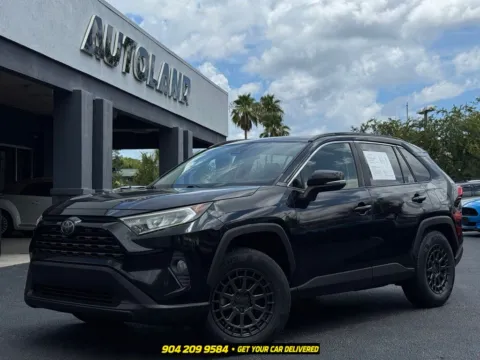 Black 2019 Toyota RAV4 XLE for sale in Jacksonville, FL